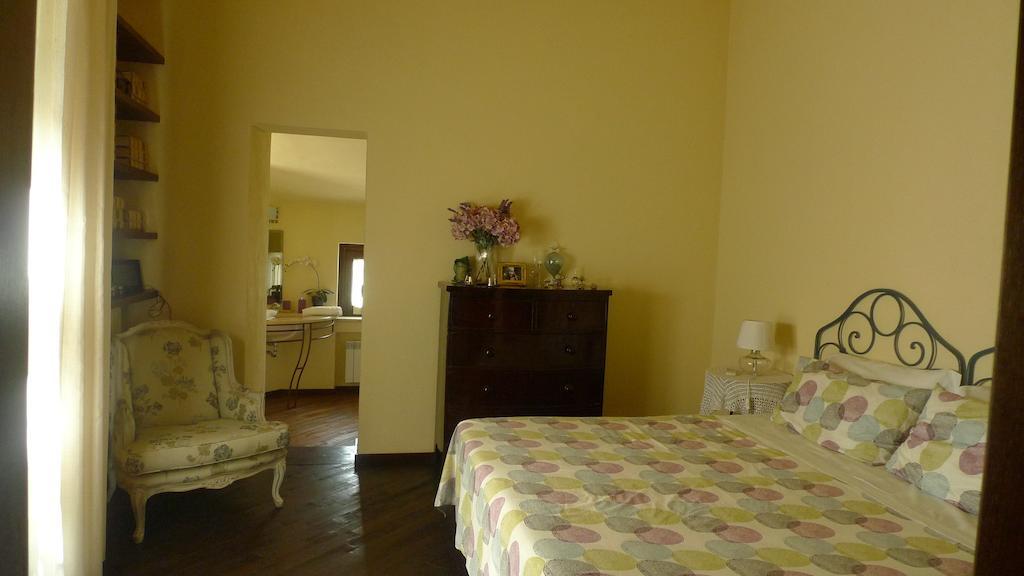 Le Ninfee Bed & Breakfast Cassino Ruang foto