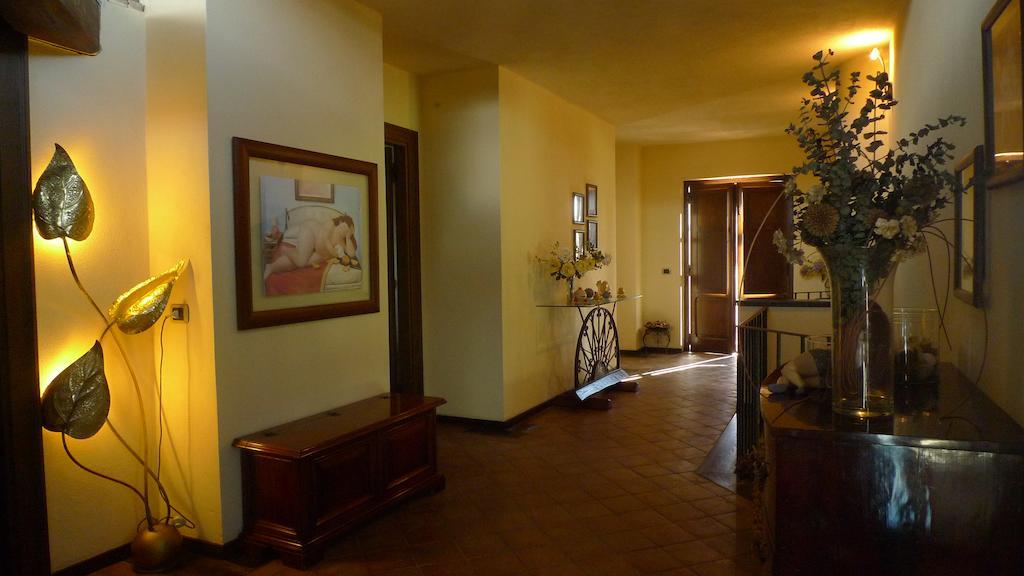 Le Ninfee Bed & Breakfast Cassino Bagian luar foto